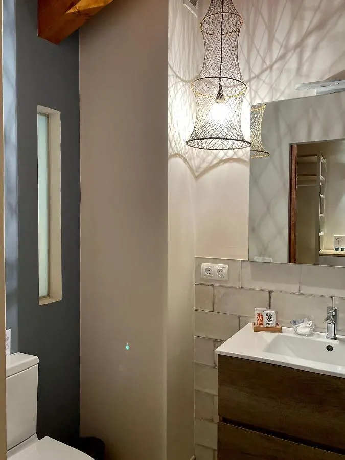 Laindustria Apartment Palamos Homestay