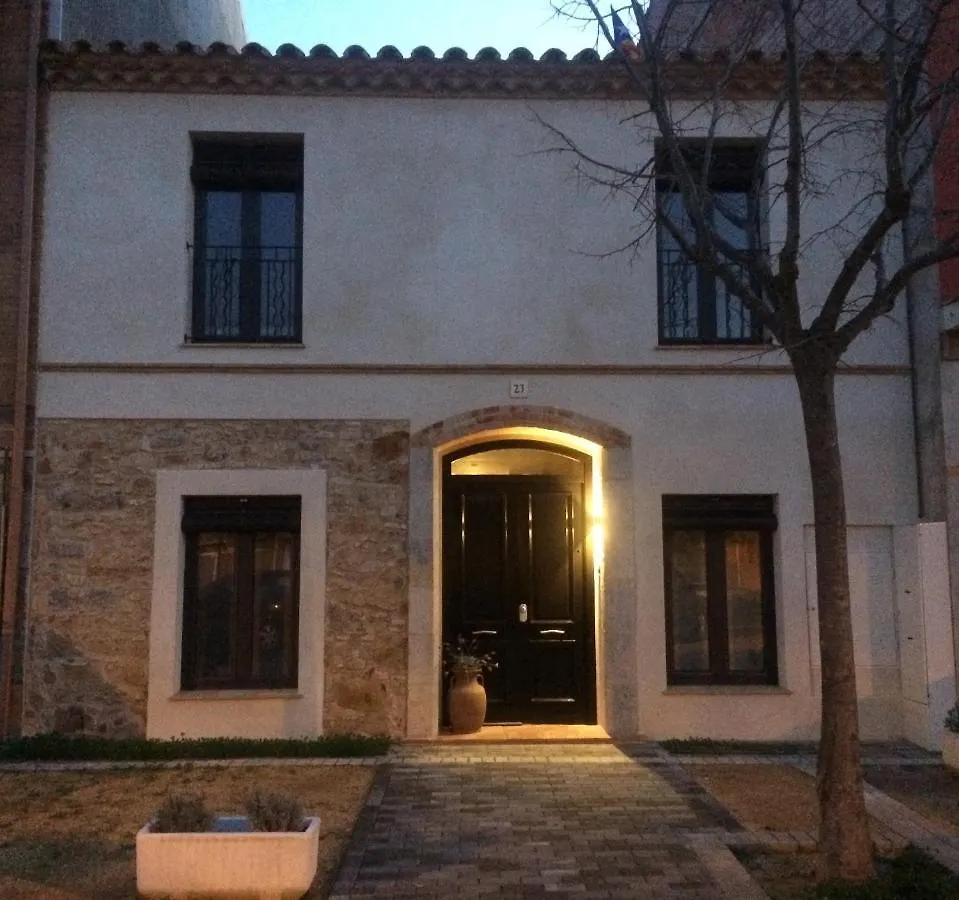 Laindustria Apartment Palamos Homestay